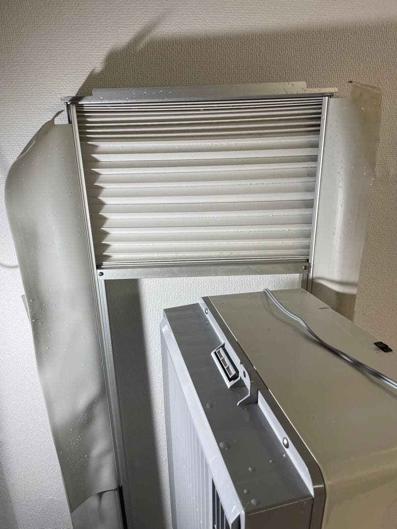 コロナ　窓用エアコン CW F1617 リモコン付き 2017年