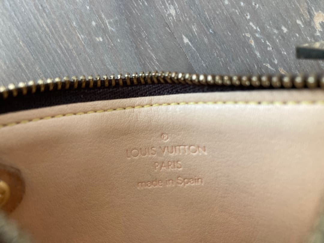 ルイヴィトン　チェリーブロッサム　　ポシェット・クレ　　小銭入れ兼用キーケース