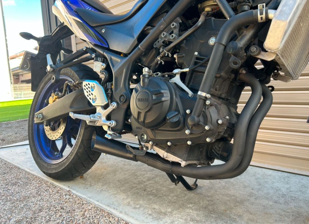 r25 mt25 r3ワンオフショート管マフラー