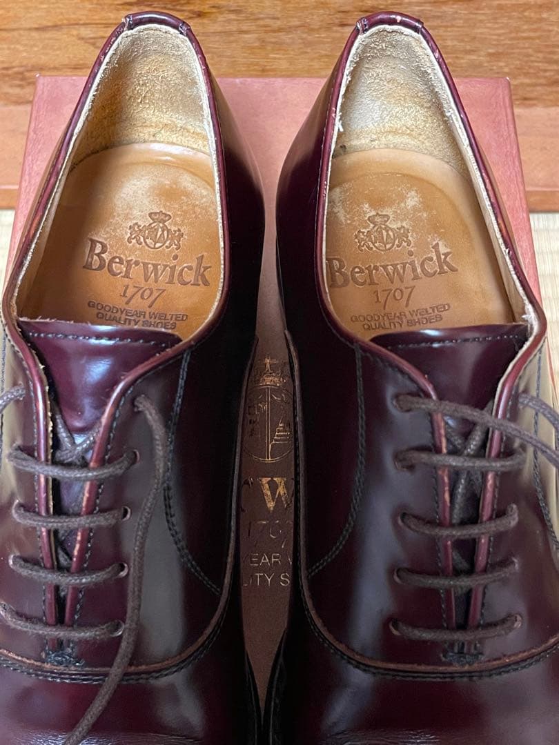 【美品】バーウィック 3577 ストレートチップ UK7 ダイナイトソール