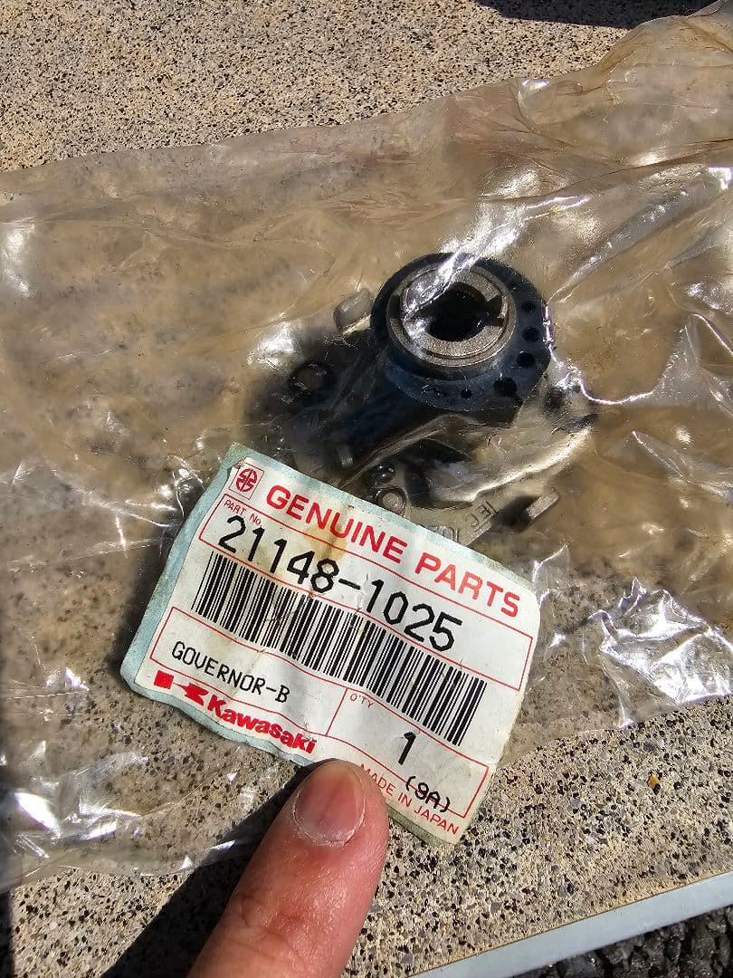 c*d様 Z400GP純正 ガバナー カワサキZ400FX スピードメーター