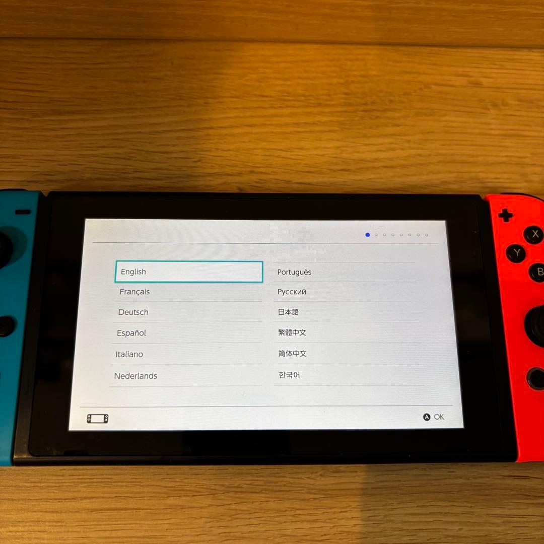 【付属品完備】Nintendo Switch ネオンブルー/ネオンレッド