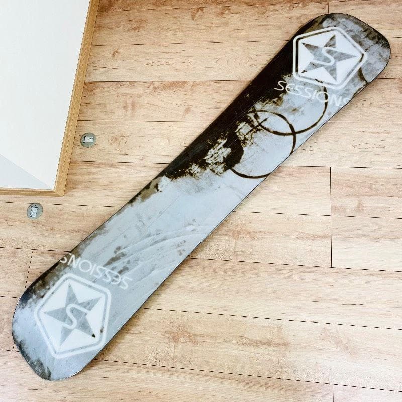 セッションズ SESSIONS RIOT PLUS スノーボード 板 151cm