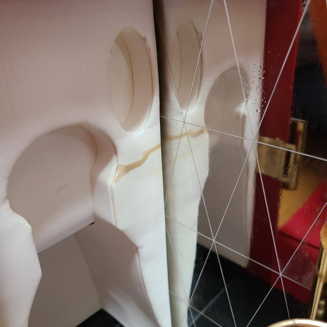 レミーマルタンルイ13世　空瓶　外箱つき