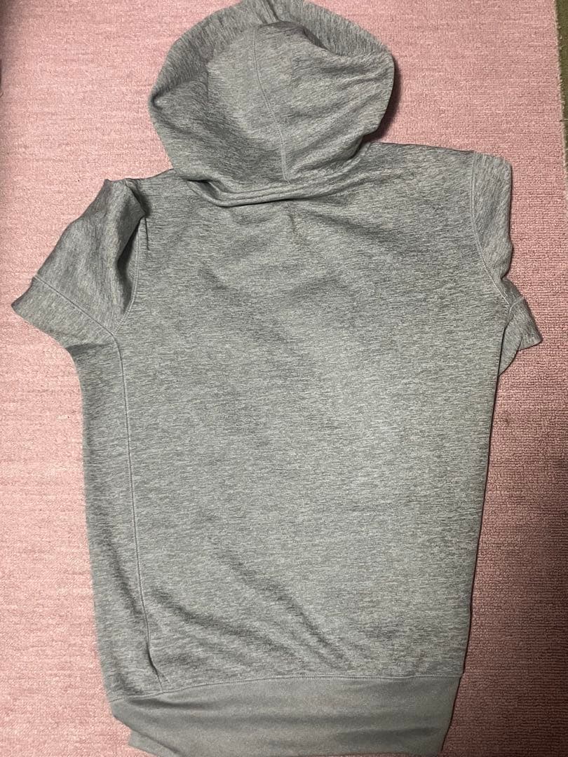 レアアイテム日本未発売　ドジャース　ポストシーズン2024優勝パーカー　Mサイズ