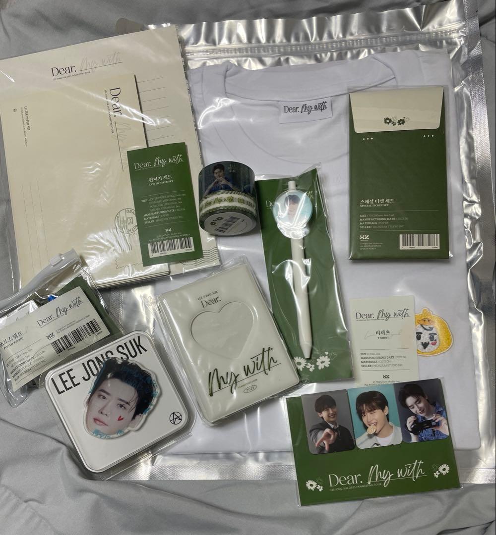 FROM JAPAN 公式アカウント01 優勝景品イジョンソクTシャツのみ