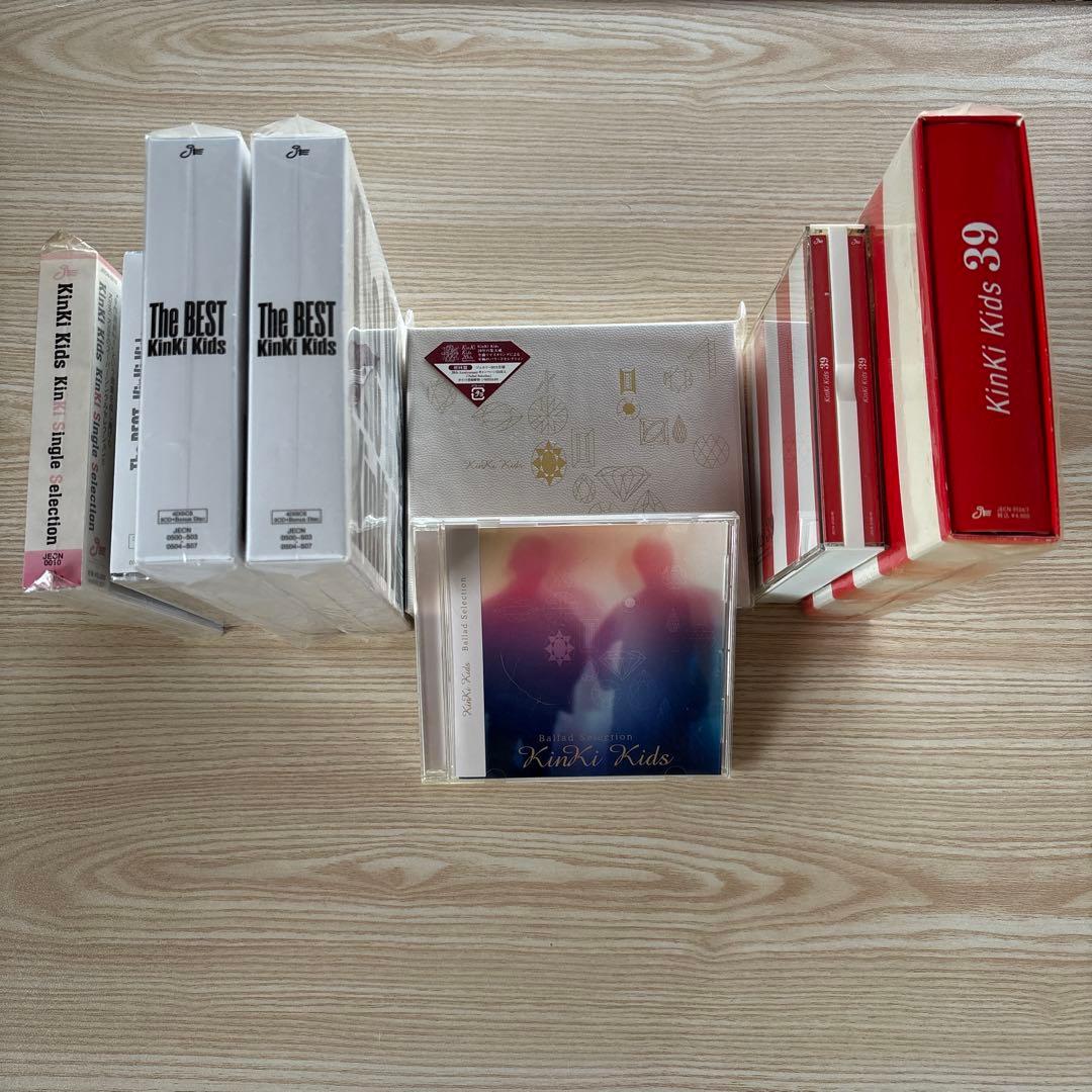 【全82枚】KinKi Kids シングルCD ・DVD まとめ売り 美品