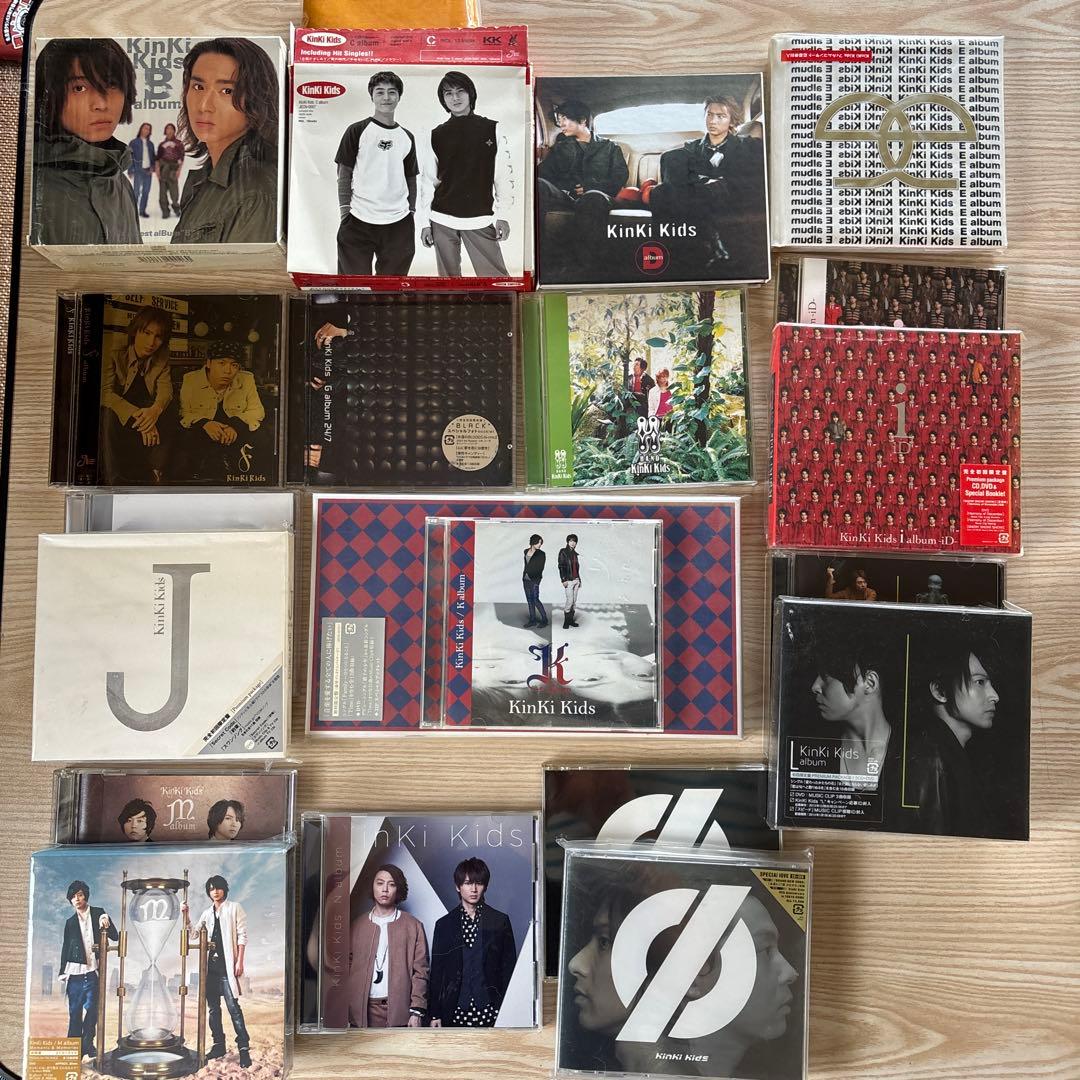 【全82枚】KinKi Kids シングルCD ・DVD まとめ売り 美品
