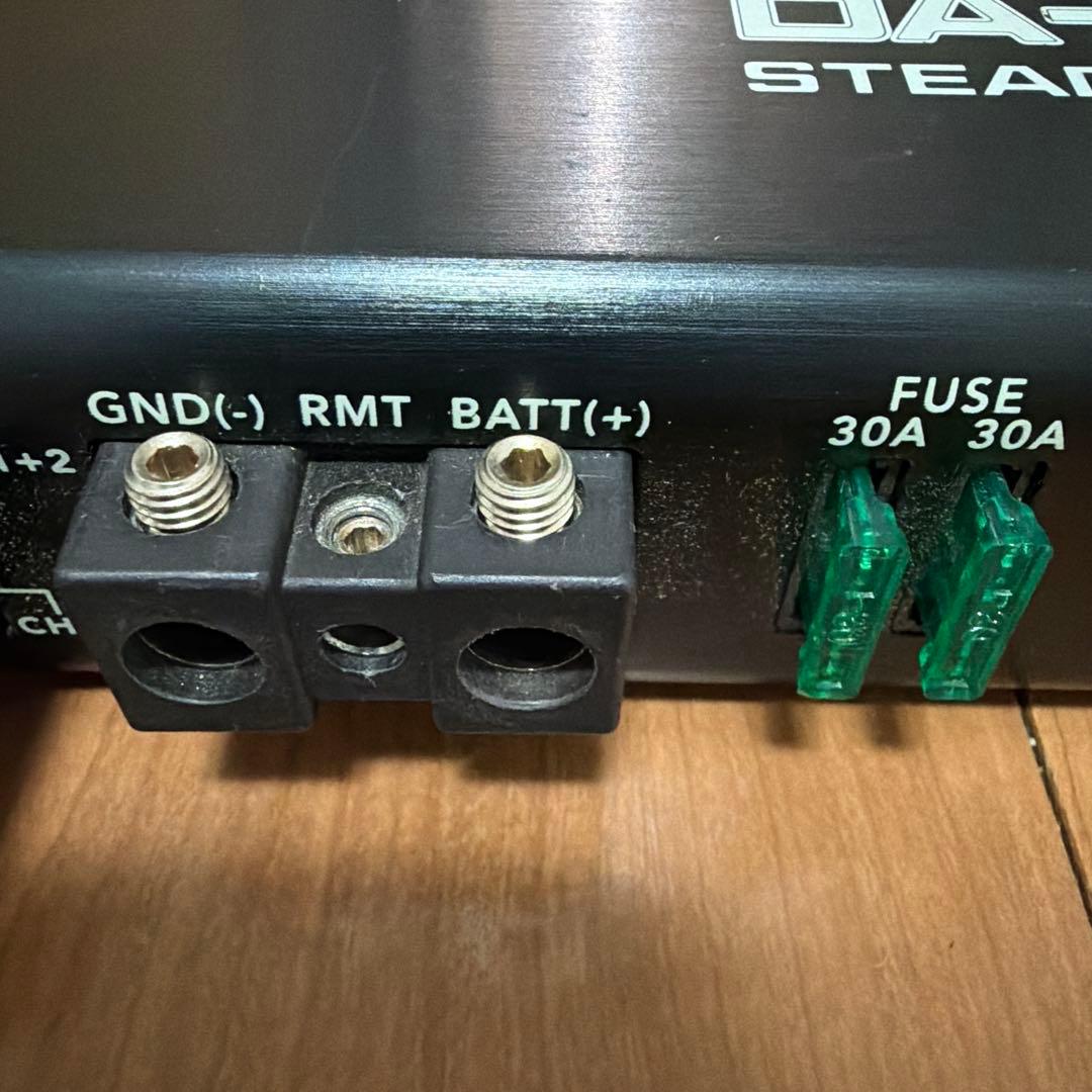 DIECOCK DA-F1000SR 動作済み パワーアンプ 外向き 内向き