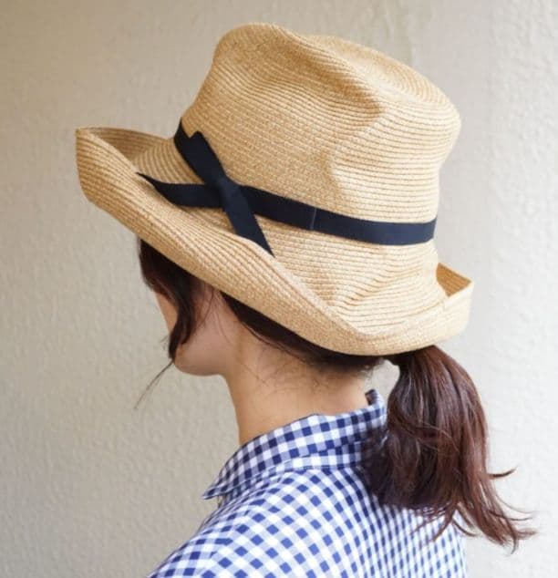 連休特価✾新品未使用　マチュアーハ　ボックスハット　ナチュラル✕黒リボン