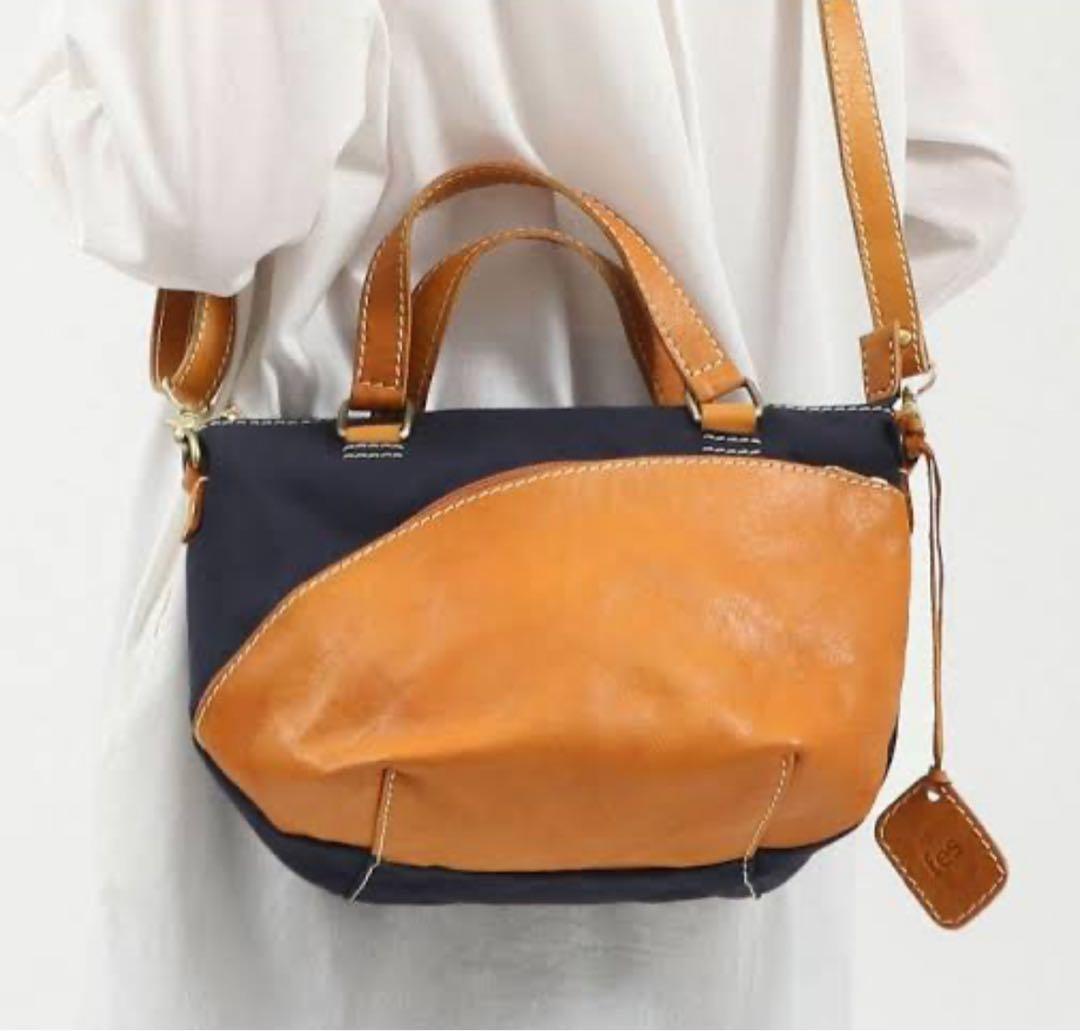 【新品・未使用品】fes ジゼル　2WAY ショルダーバッグ　ネイビー