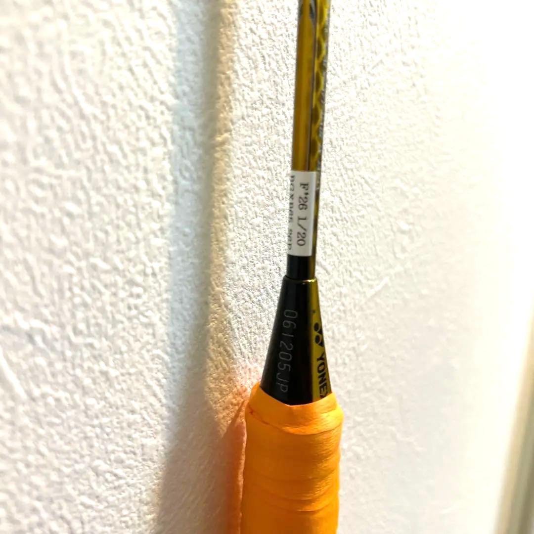 2本セット　ナノスピード８０００　ヨネックス　バドミントンラケット