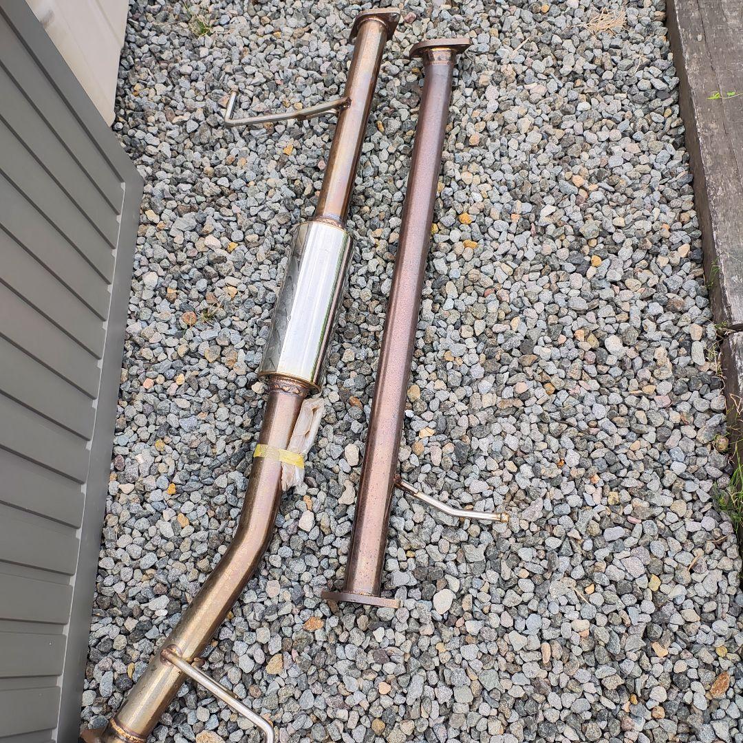 ヴェルファイア　30　4wd　2.5リッター　中間マフラー