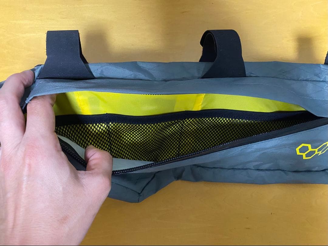 APIDURA フレームバッグ　Lサイズ