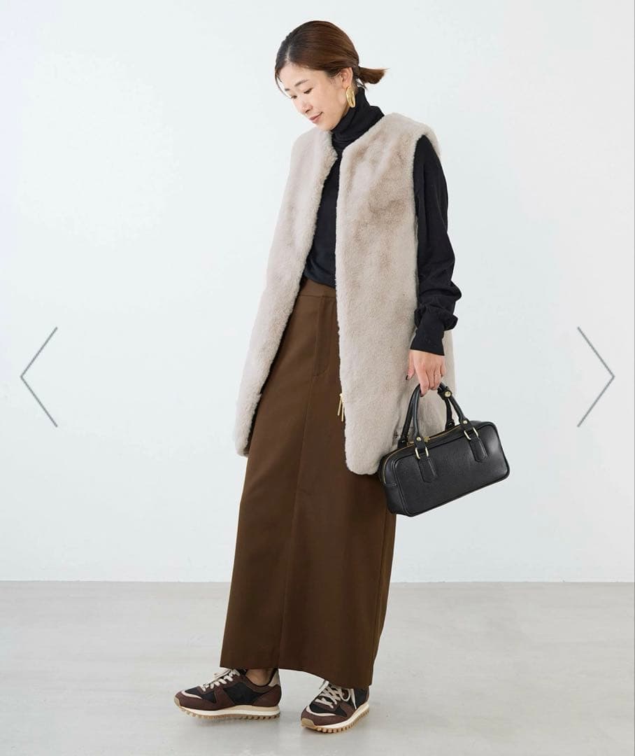 TATRAS エコファーノーカラーロングベスト　POLLINAサイズ2