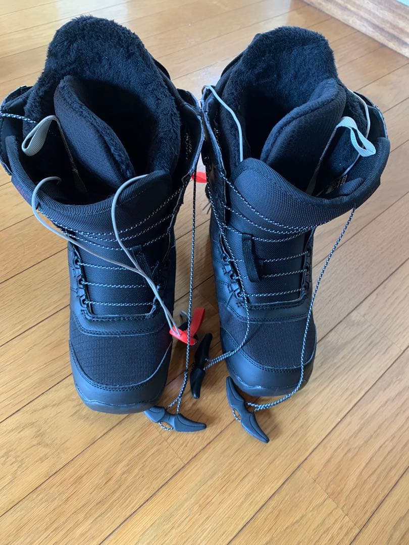 BURTON 女性用スノーボードブーツ MINT 7 (US) ブラック