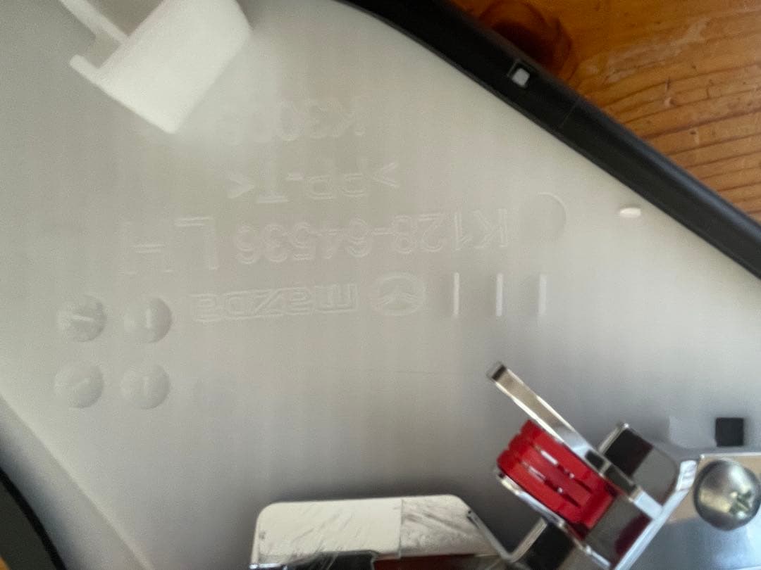 マツダCX-5 KF用 ニーレストパッド　左右セット