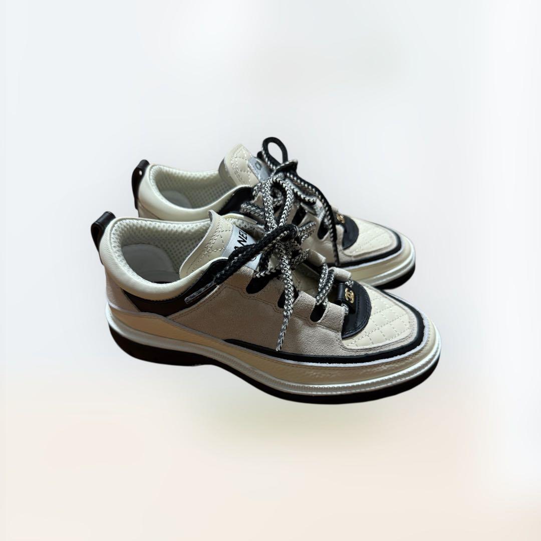 キルティングデザイン スニーカー