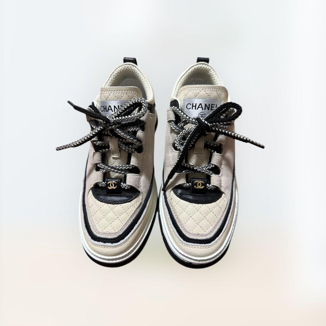 キルティングデザイン スニーカー