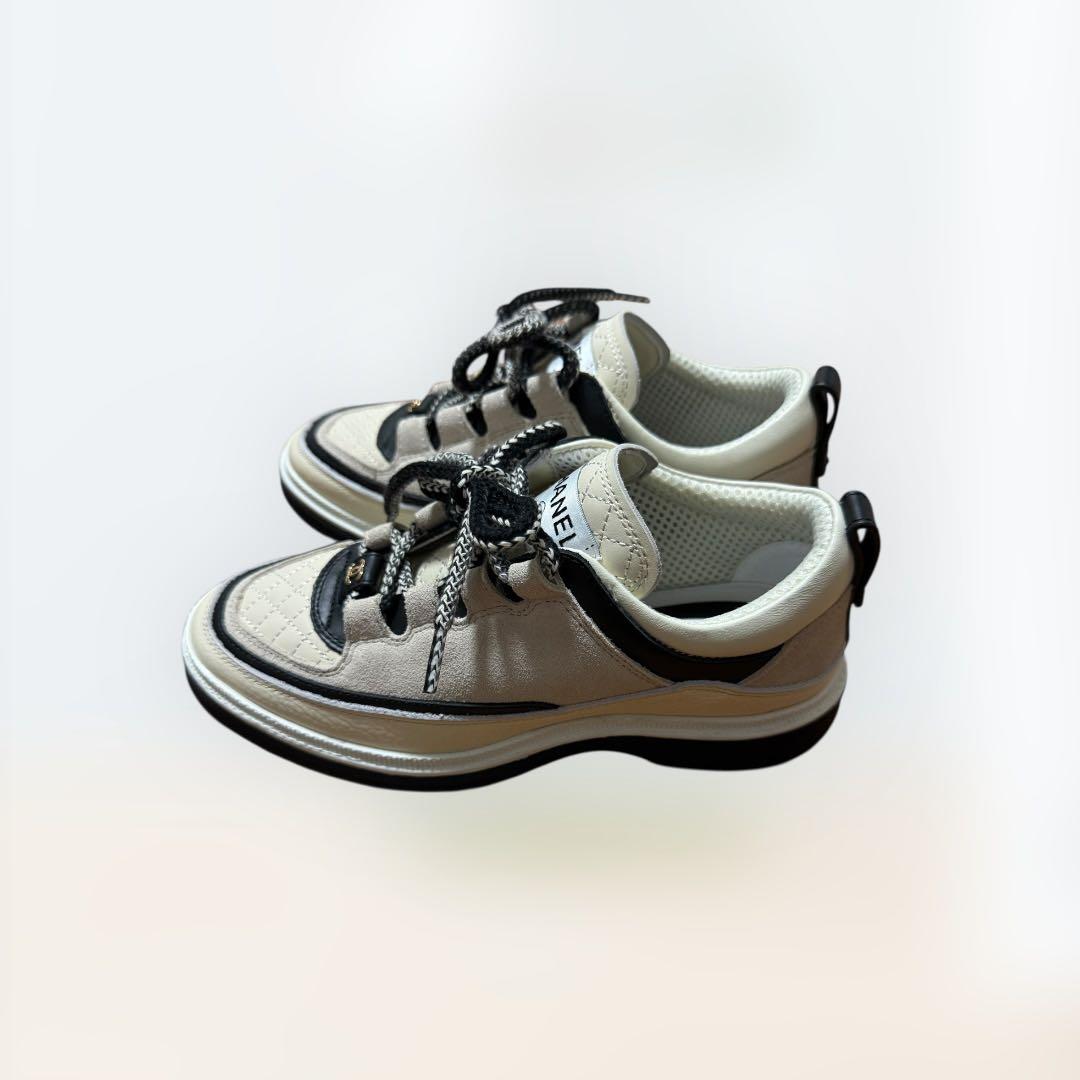 キルティングデザイン スニーカー