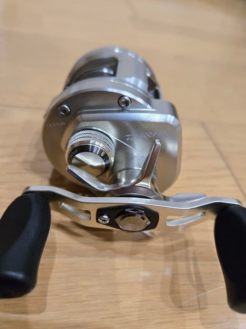 ダイワ　リョウガ１０１６　右ハンドル　超美品