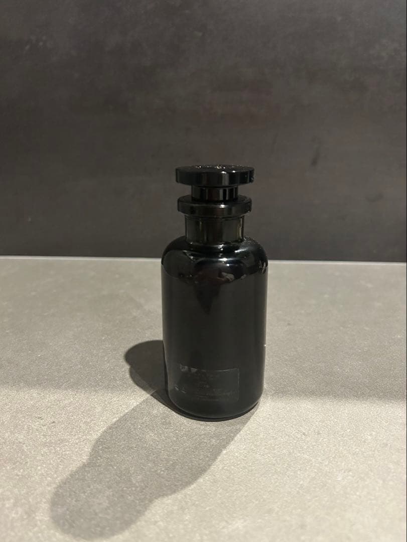 LOUIS VUITTON FLEUR DU DÉSERT 香水