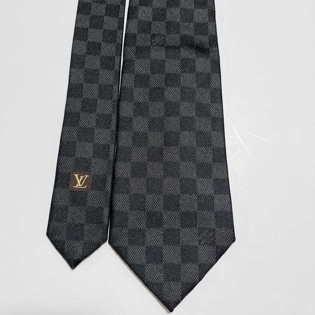 美品 ルイヴィトン ネクタイ ハイブランド ダミエ柄 ロゴグラム 光沢 希少 黒