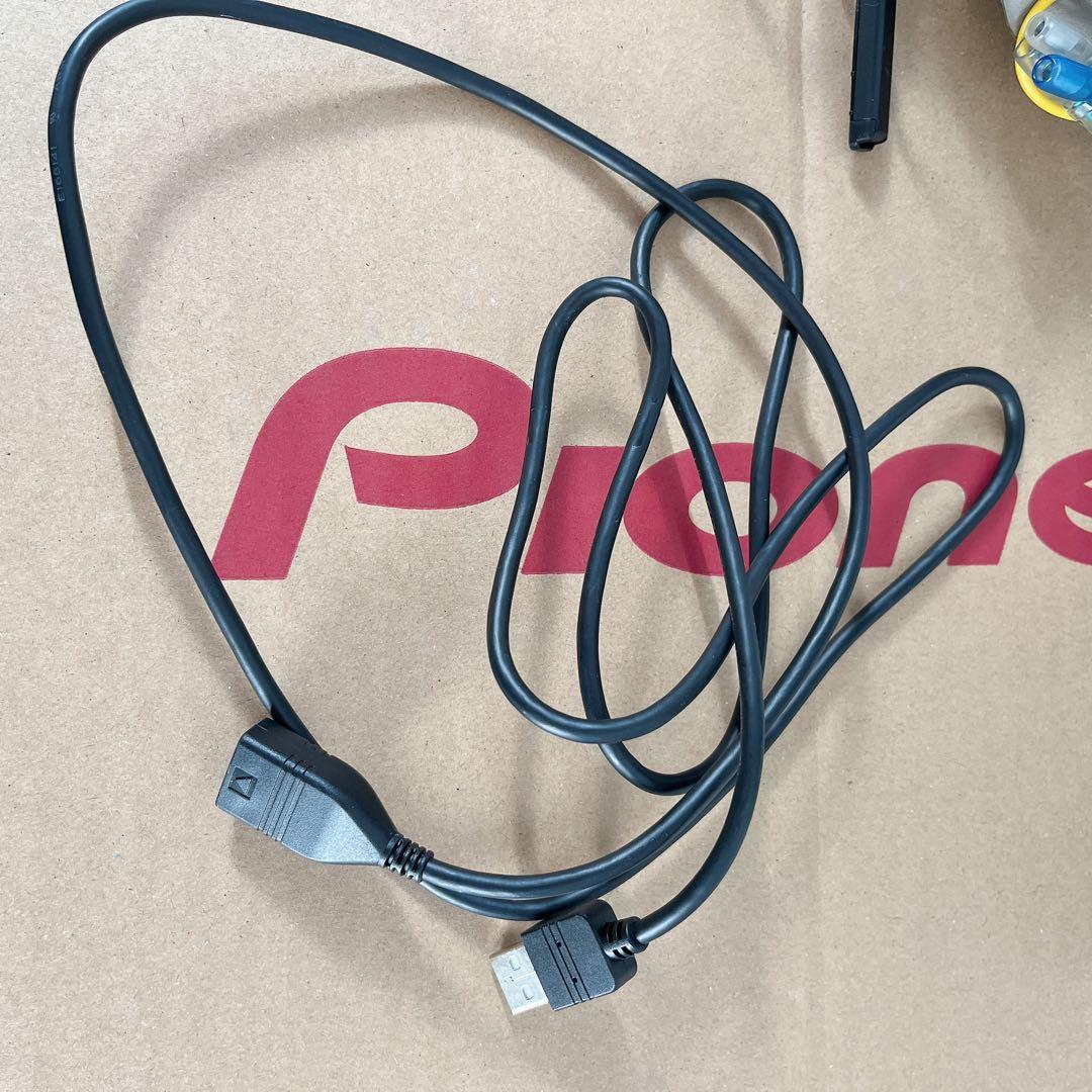 カロッツェリア パイオニア　AVIC-RZ302 カーナビ