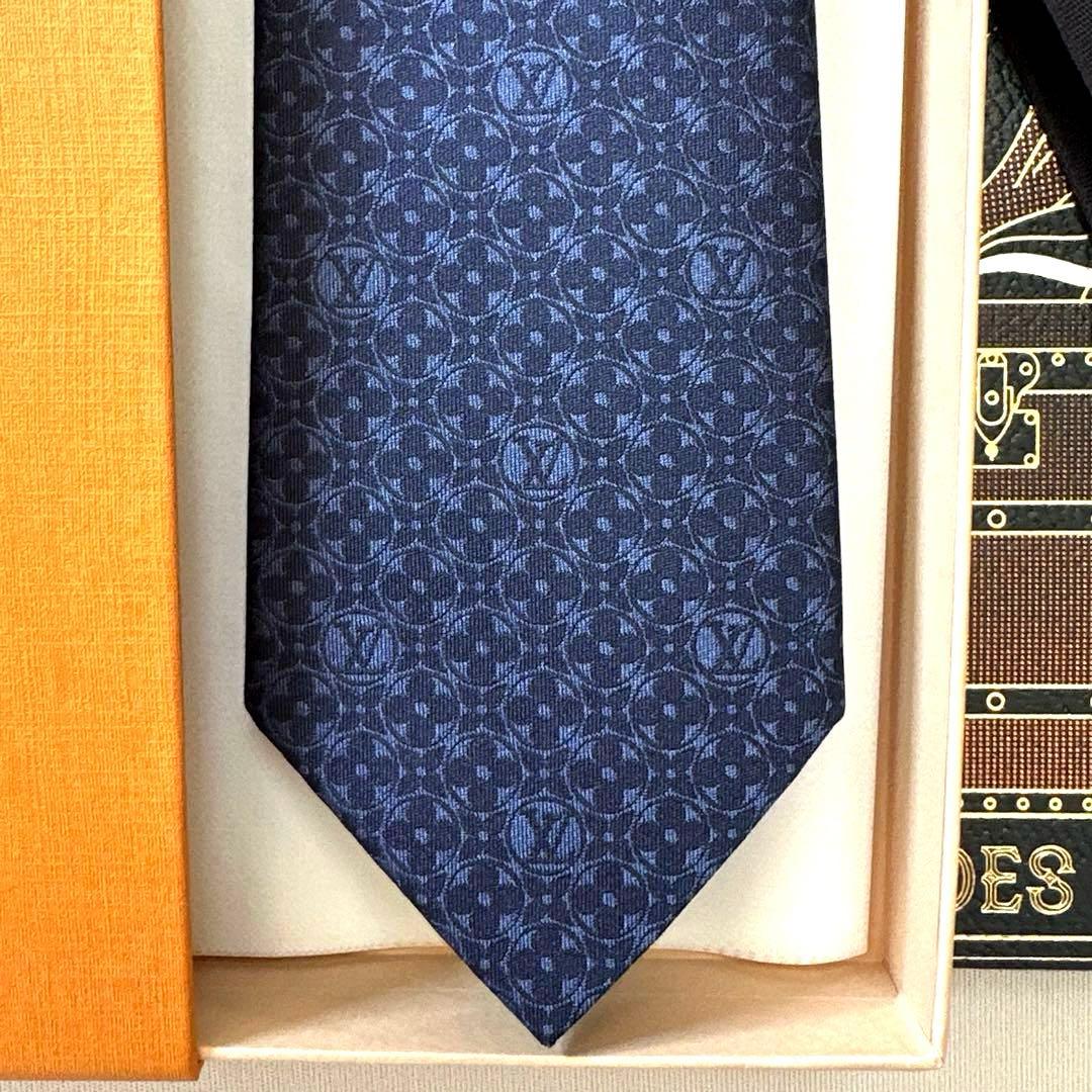 専用です。　　　ルイ ヴィトン ネクタイ・モノグラム フラワー 新品 未使用