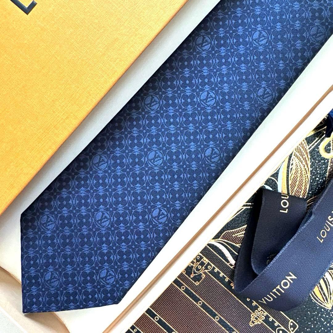専用です。　　　ルイ ヴィトン ネクタイ・モノグラム フラワー 新品 未使用