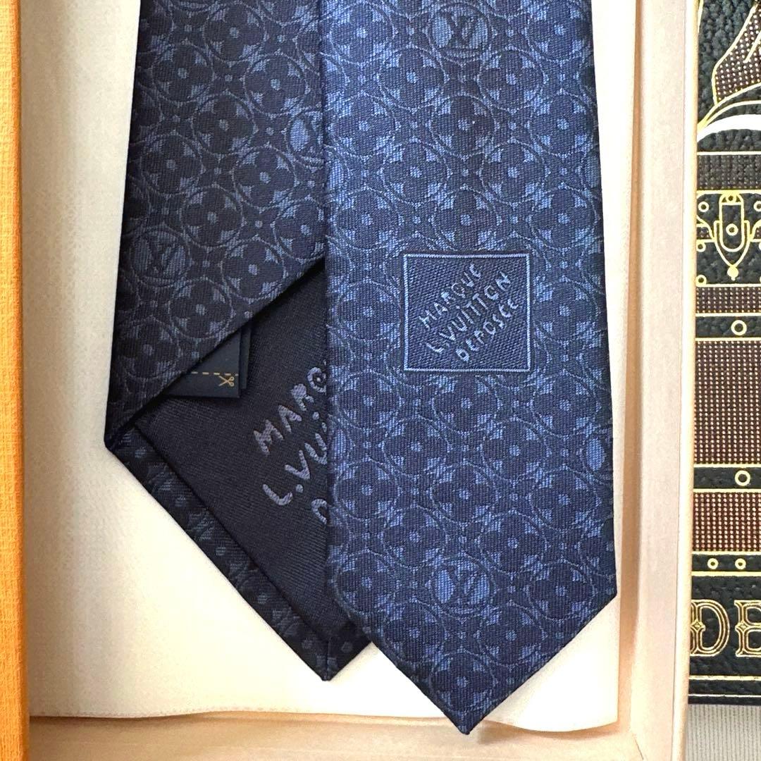 専用です。　　　ルイ ヴィトン ネクタイ・モノグラム フラワー 新品 未使用