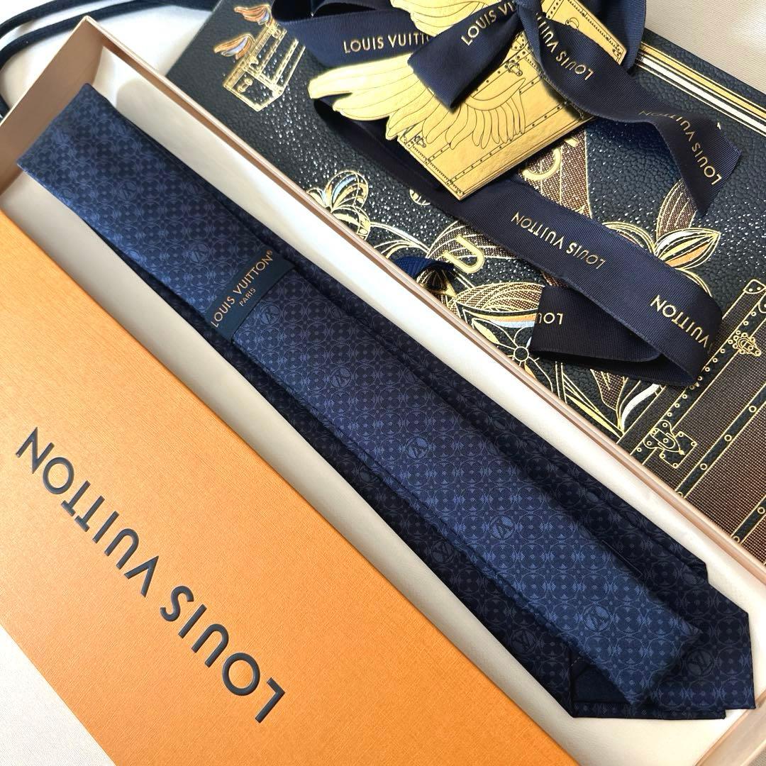 専用です。　　　ルイ ヴィトン ネクタイ・モノグラム フラワー 新品 未使用