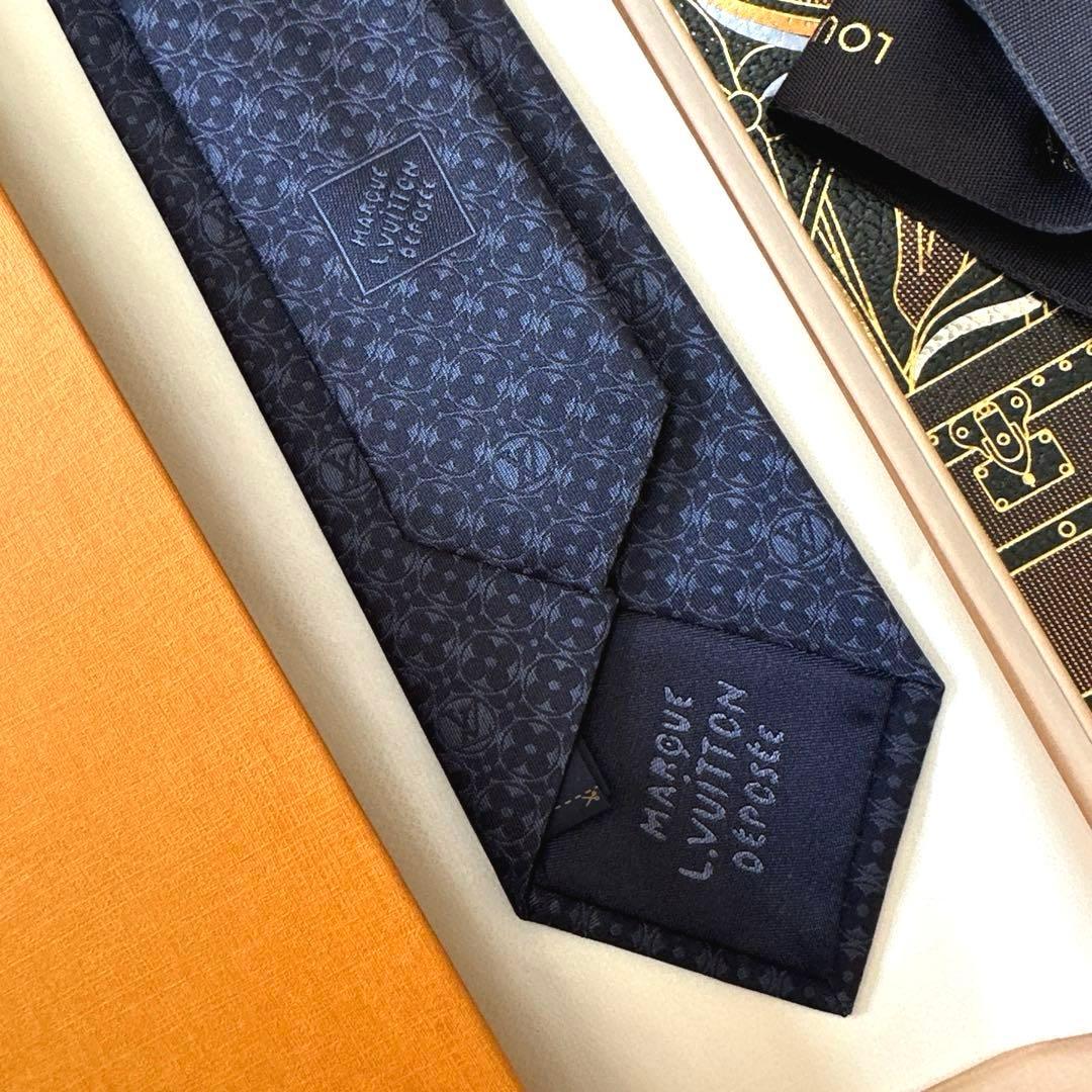 専用です。　　　ルイ ヴィトン ネクタイ・モノグラム フラワー 新品 未使用