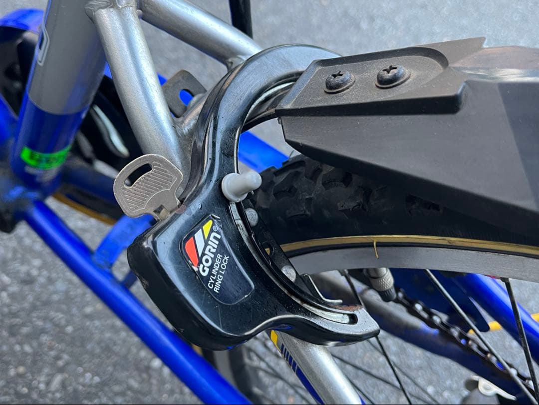 M*i様 中古LEDオートライト6段変速子ども自転車★22インチ★シルバー※配達