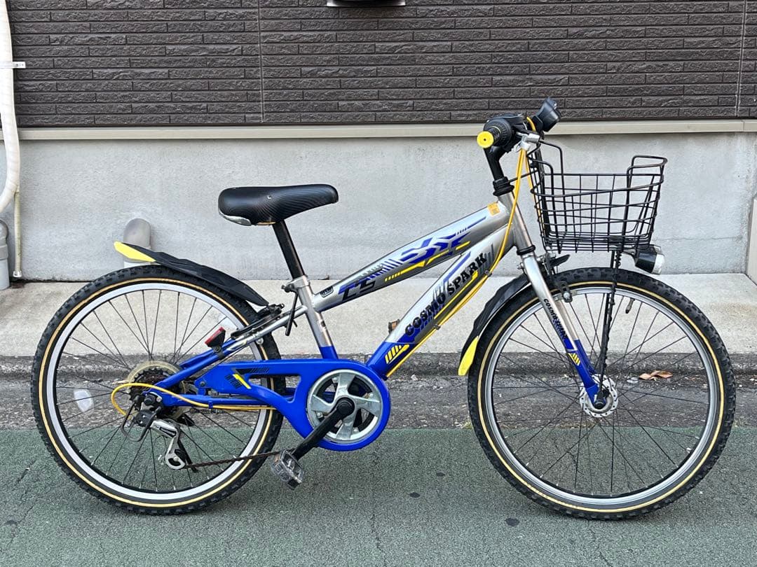 M*i様 中古LEDオートライト6段変速子ども自転車★22インチ★シルバー※配達