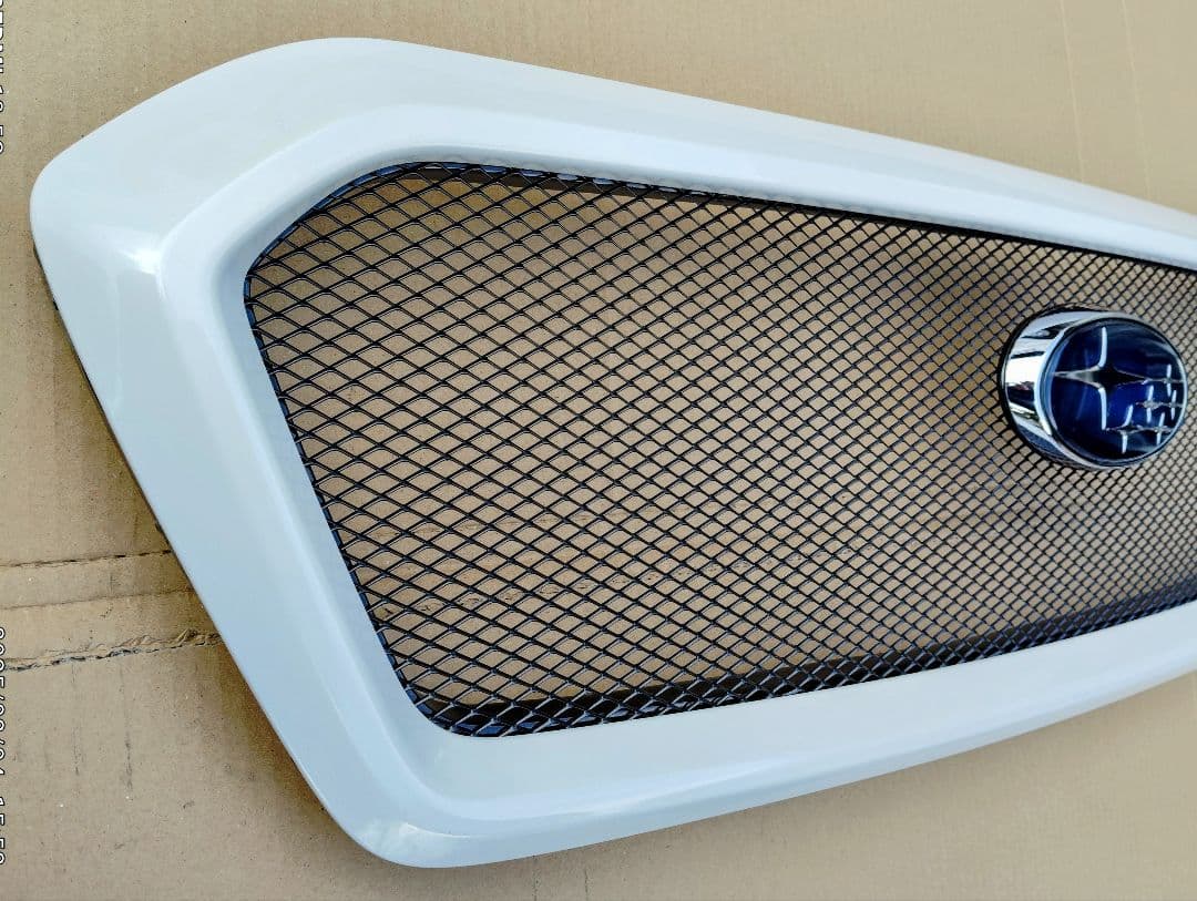 N*N様 スバルレヴォーグＶＭ系前期型　純正フロントグリル　ワンオフ