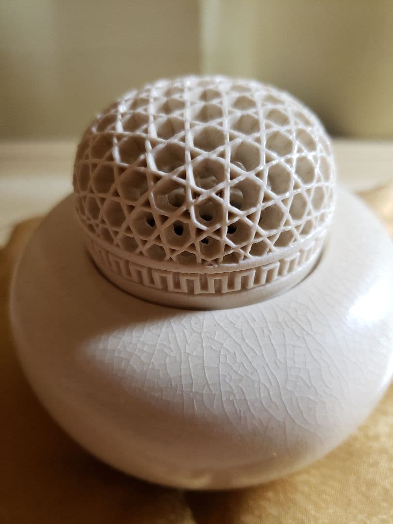 薩摩焼　白磁三足香炉　光石作