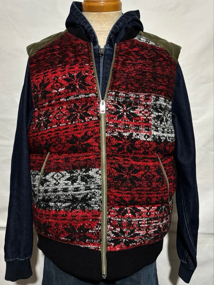 DIESEL ディーゼル　ノルディック柄　刺繍　ダウンベスト　美品