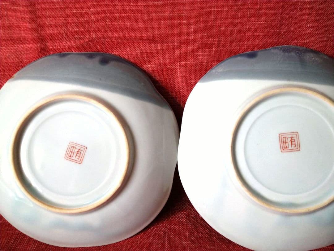 ♦高級感満載【貫入模様デザイン・希少な有田焼】♥金銀彩・梅花絵柄輪花7平皿