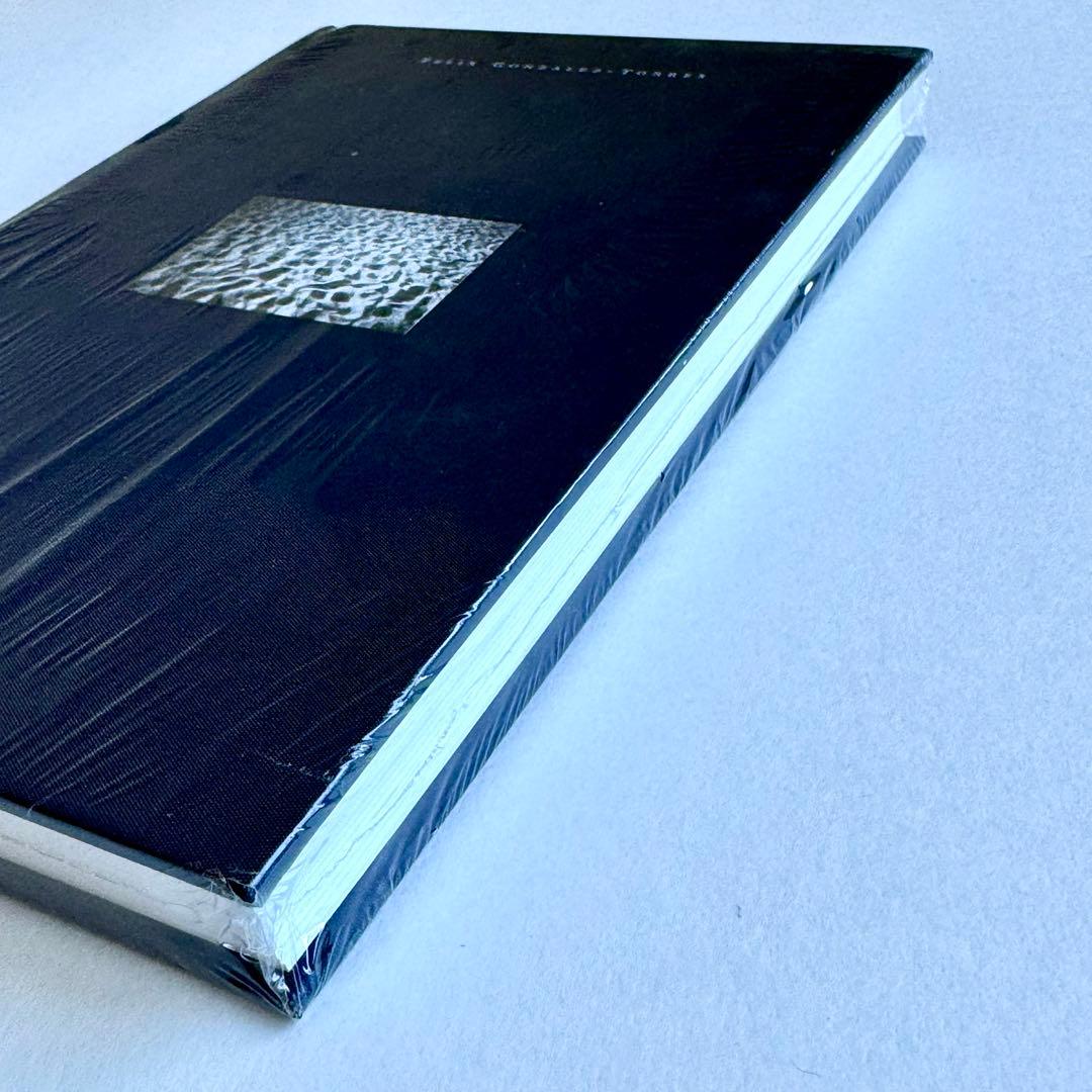 Felix Gonzalez-Torres フェリックス・ゴンザレス＝トレス