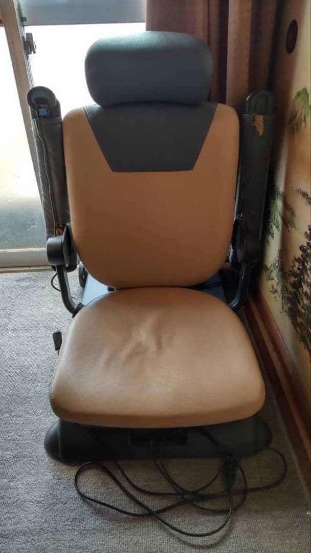 昇降座椅子●三河人