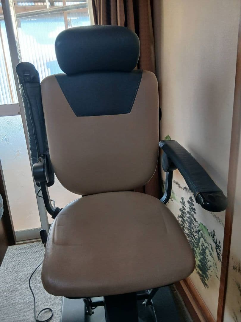 昇降座椅子●三河人