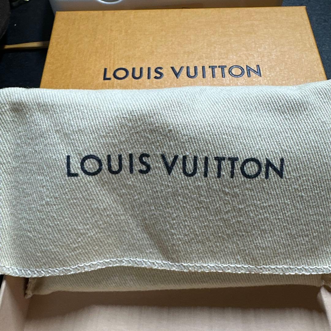 し*り様 ルイ・ヴィトン キーケース