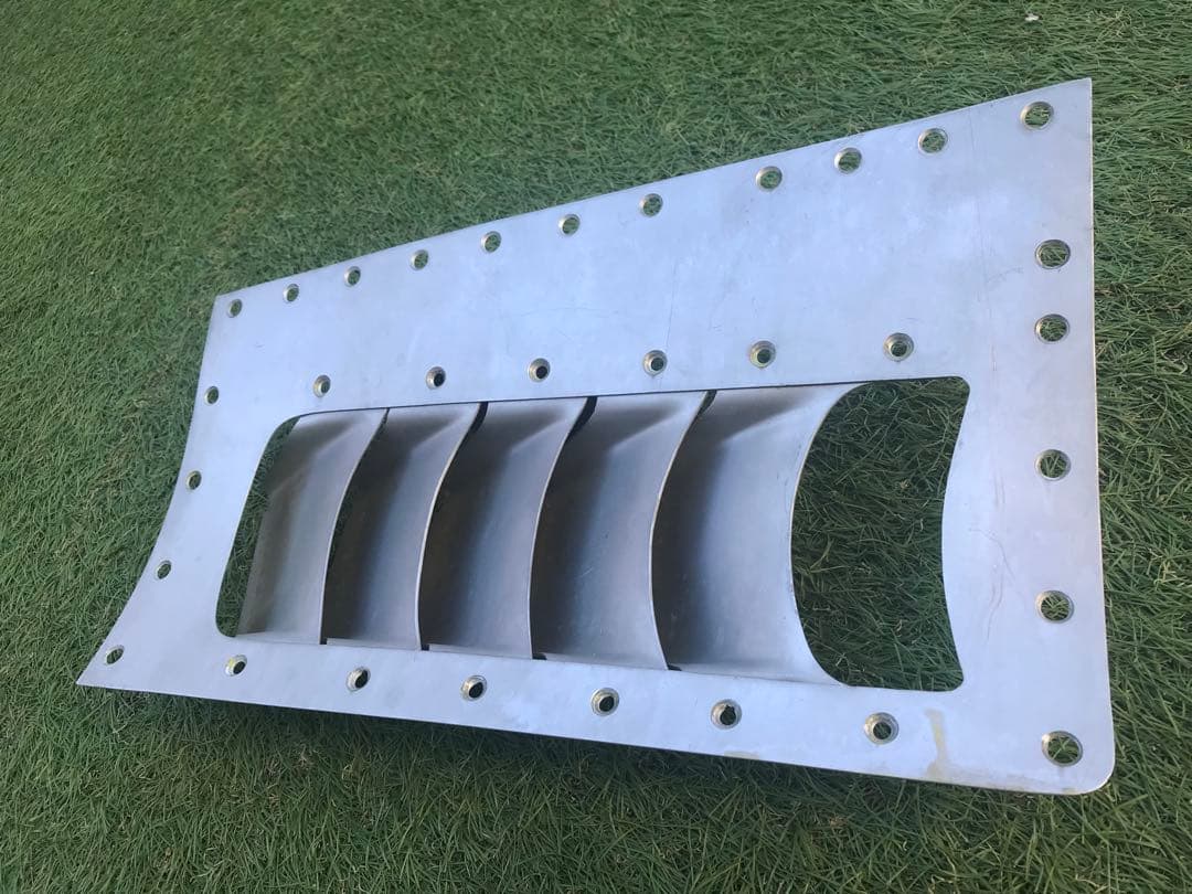 航空機 機体部品 T-33 コクピット下 ダクト