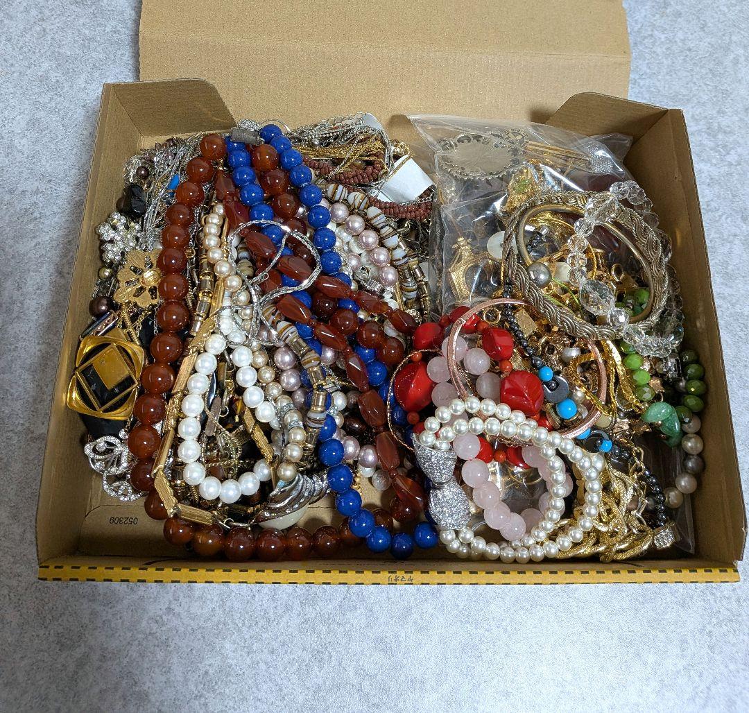 アクセサリーセット 多数のアイテム