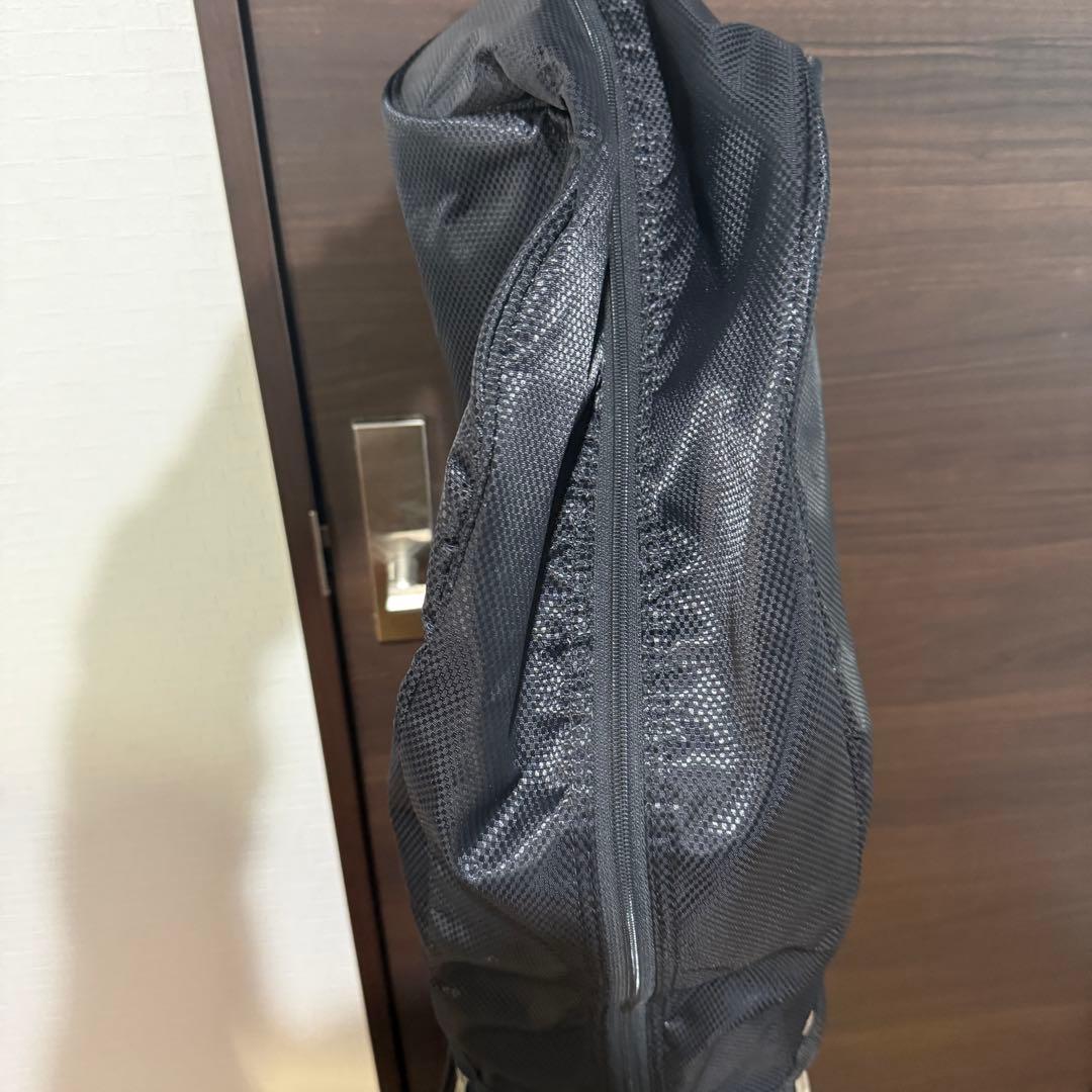 adidas キャディバッグ 黒/赤 ストライプ