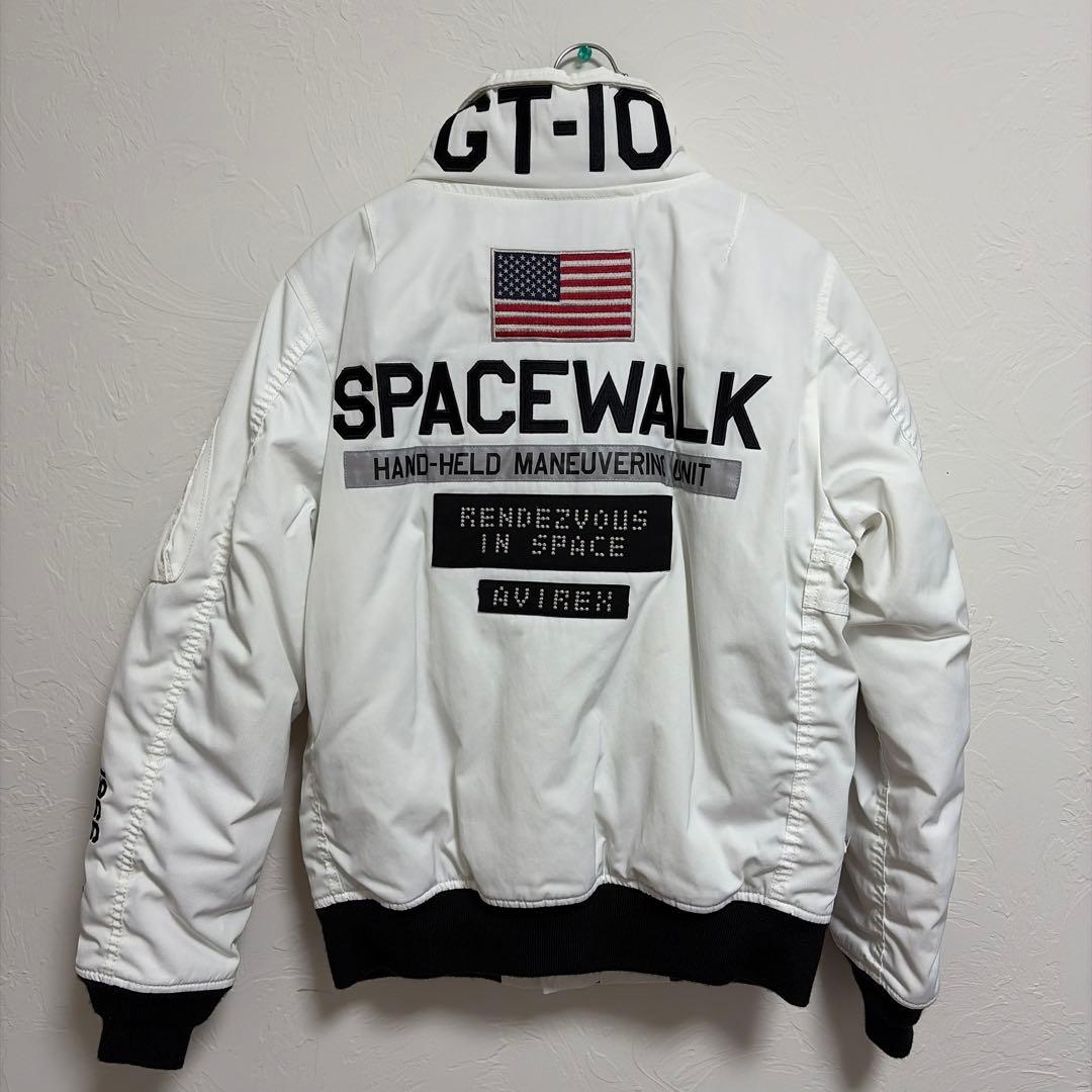 m*e様 AVIREX CATV-500S ホワイトジャケット