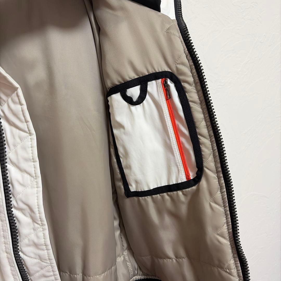 m*e様 AVIREX CATV-500S ホワイトジャケット