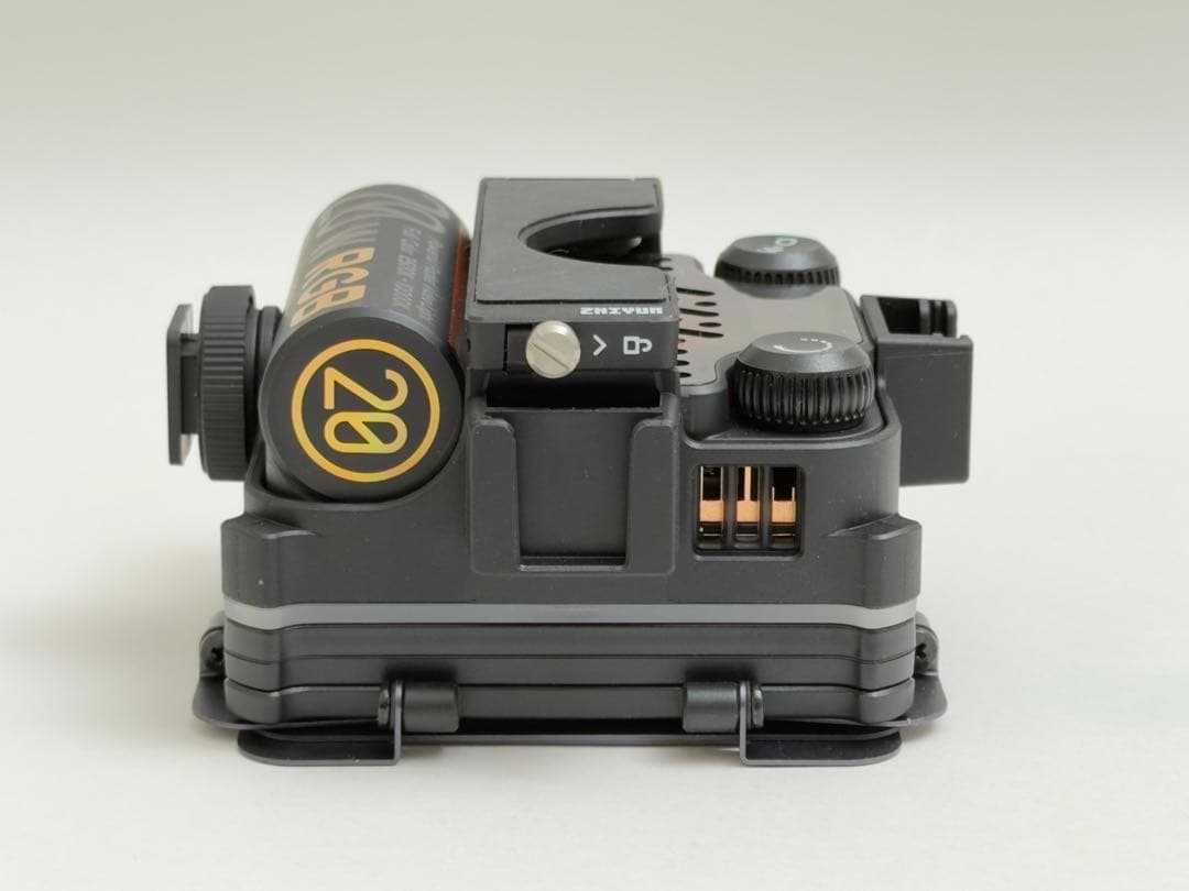 ZHIYUN FIVERAY M20C COMBO RGB LEDライト 20W