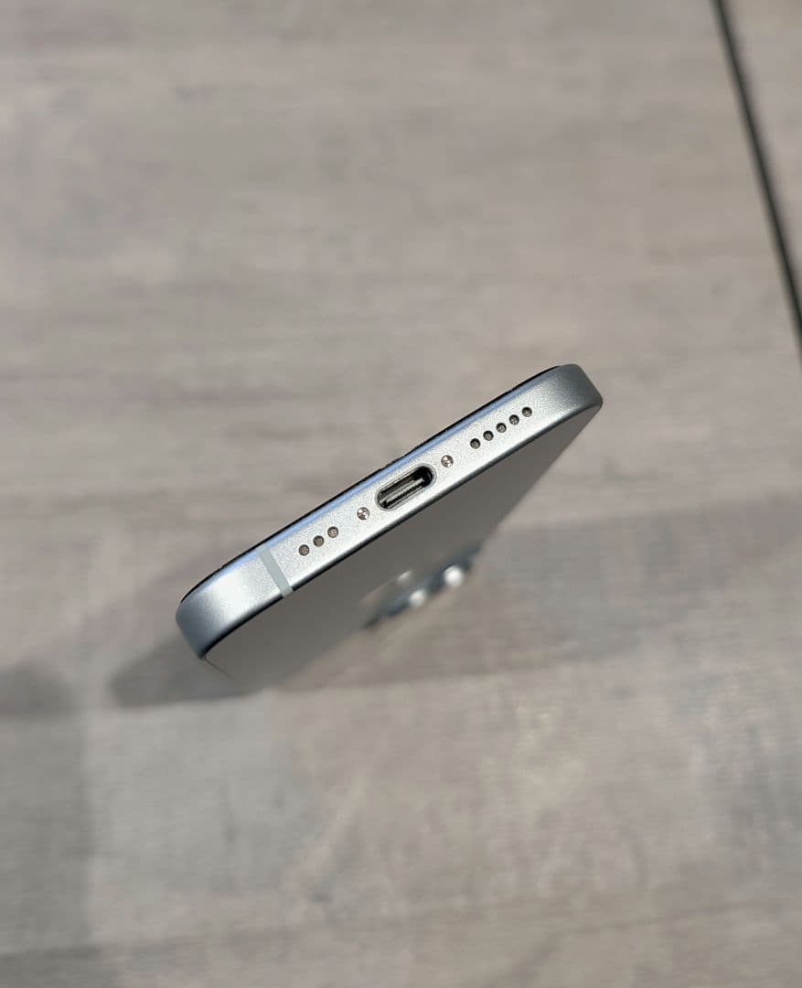 iPhone15 ブルー 128gb おまけ付き